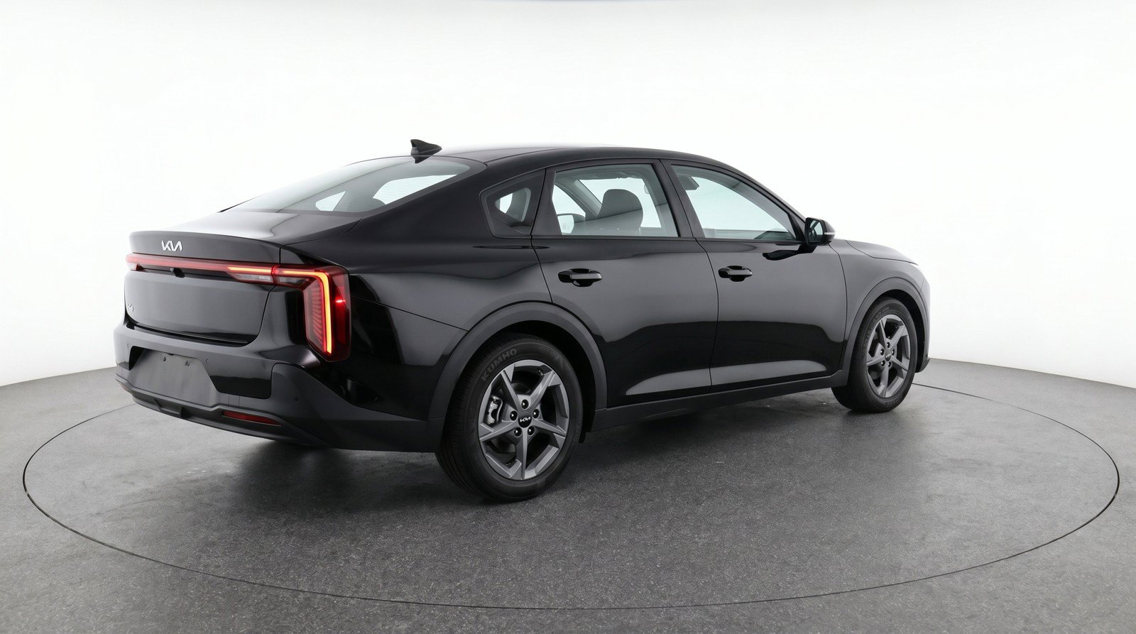 Used 2025 Kia K4 FWD image 9