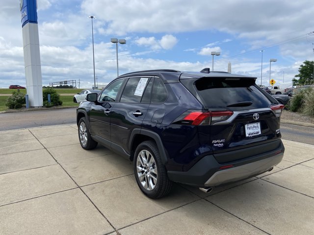 Used 2025 Toyota RAV4 Limited w/ Weather Package AWD/4WD image 7