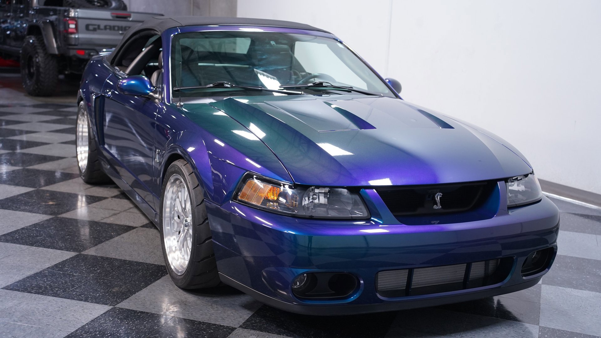Used 2004 Ford Mustang Cobra RWD image 14