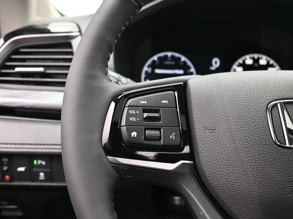 Used 2026 Honda Odyssey Elite image 36