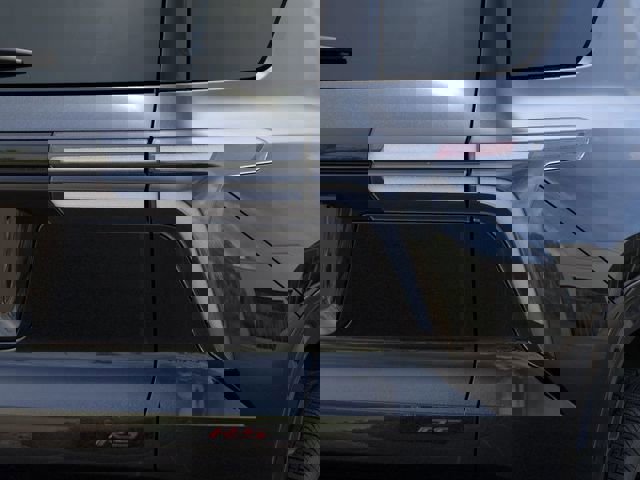 New 2026 Chevrolet Traverse RS w/ LPO, Floor Liner Package image 11