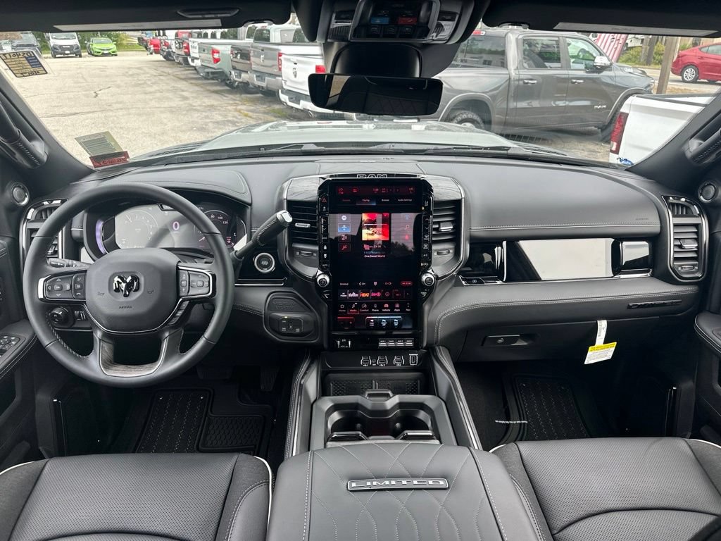 New 2027 RAM 2500 Limited AWD/4WD image 12