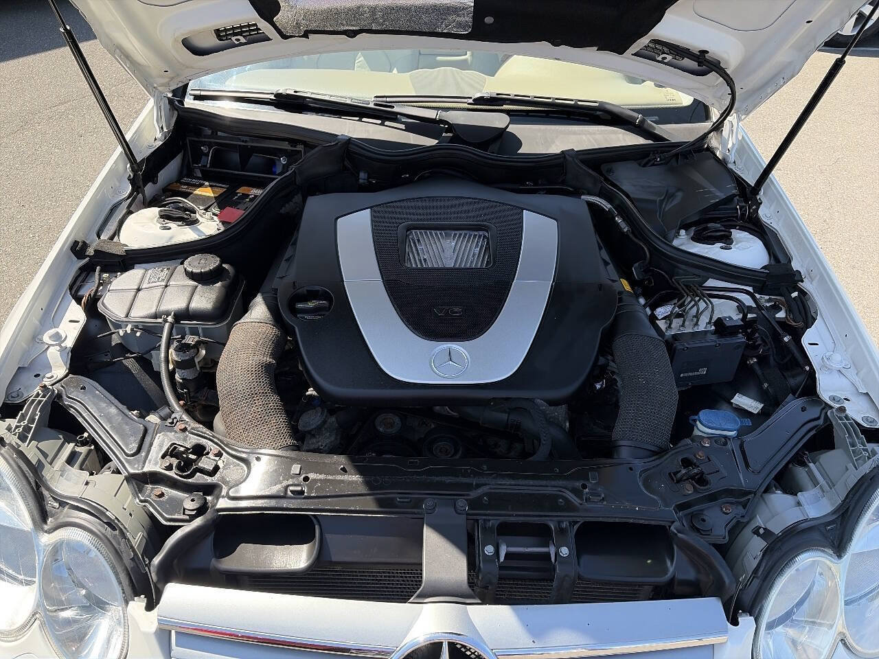 Used 2006 Mercedes-Benz CLK 350 Coupe image 15
