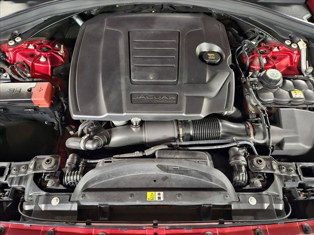 Used 2020 Jaguar F-PACE Prestige AWD/4WD image 22
