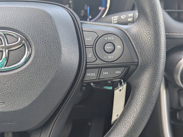 Used 2024 Toyota RAV4 LE image 22