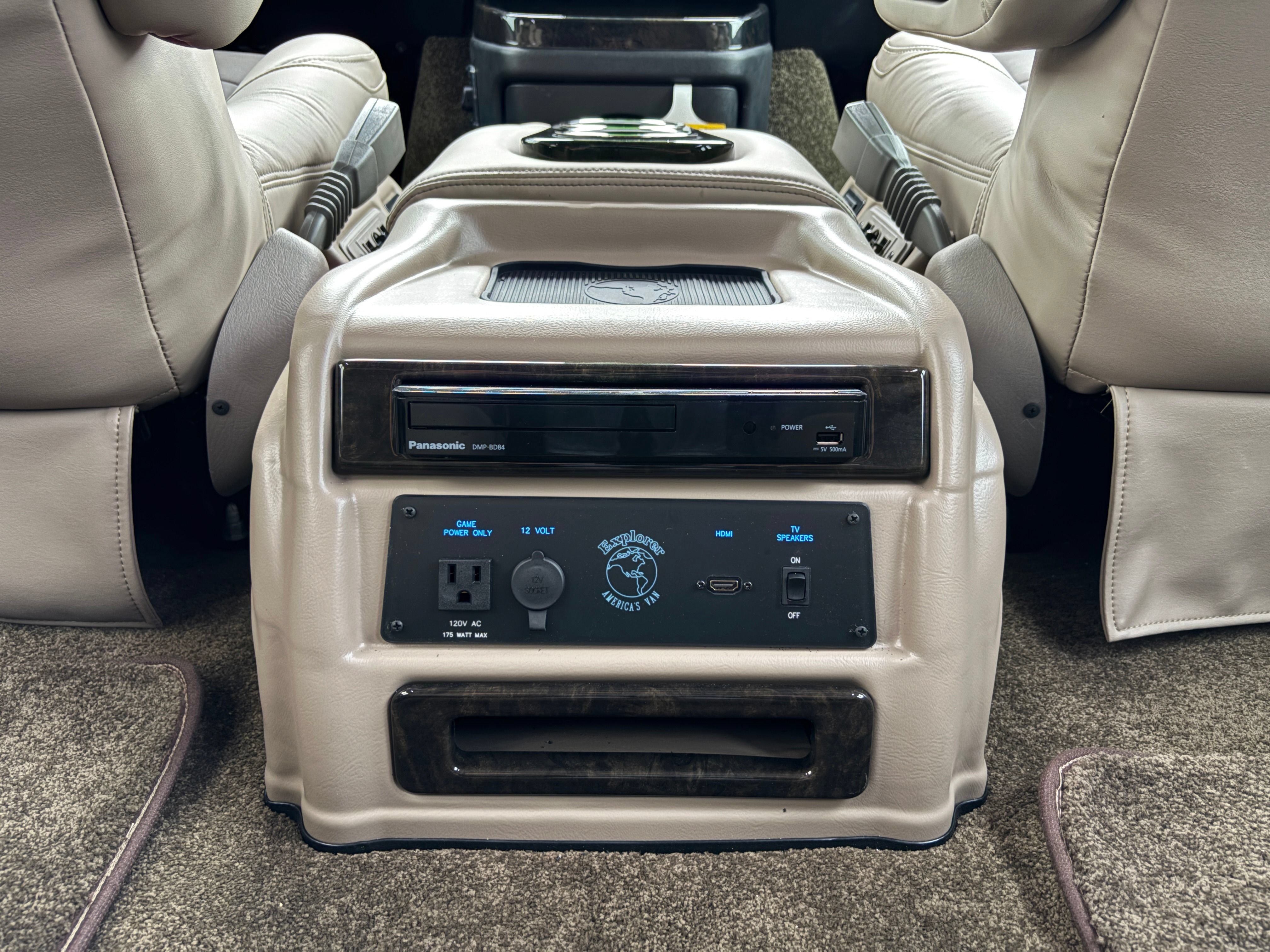 New 2026 GMC Savana 2500 w/ Driver Convenience Package RWD image 52
