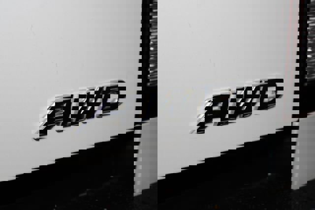 Used 2017 Honda Ridgeline RTL-T image 8