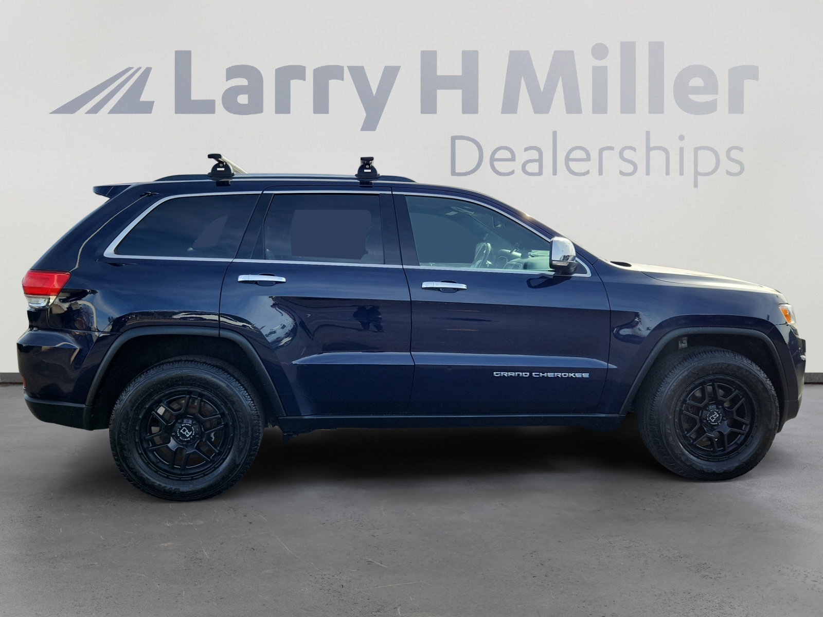 Used 2016 Jeep Grand Cherokee Limited image 6