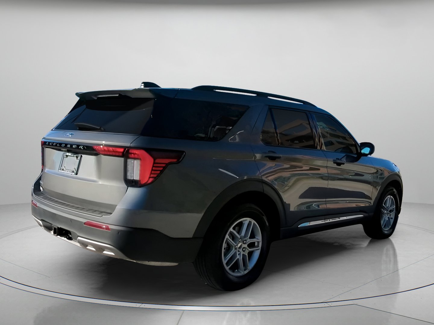 New 2025 Ford Explorer Active w/ Active Comfort Package image 30