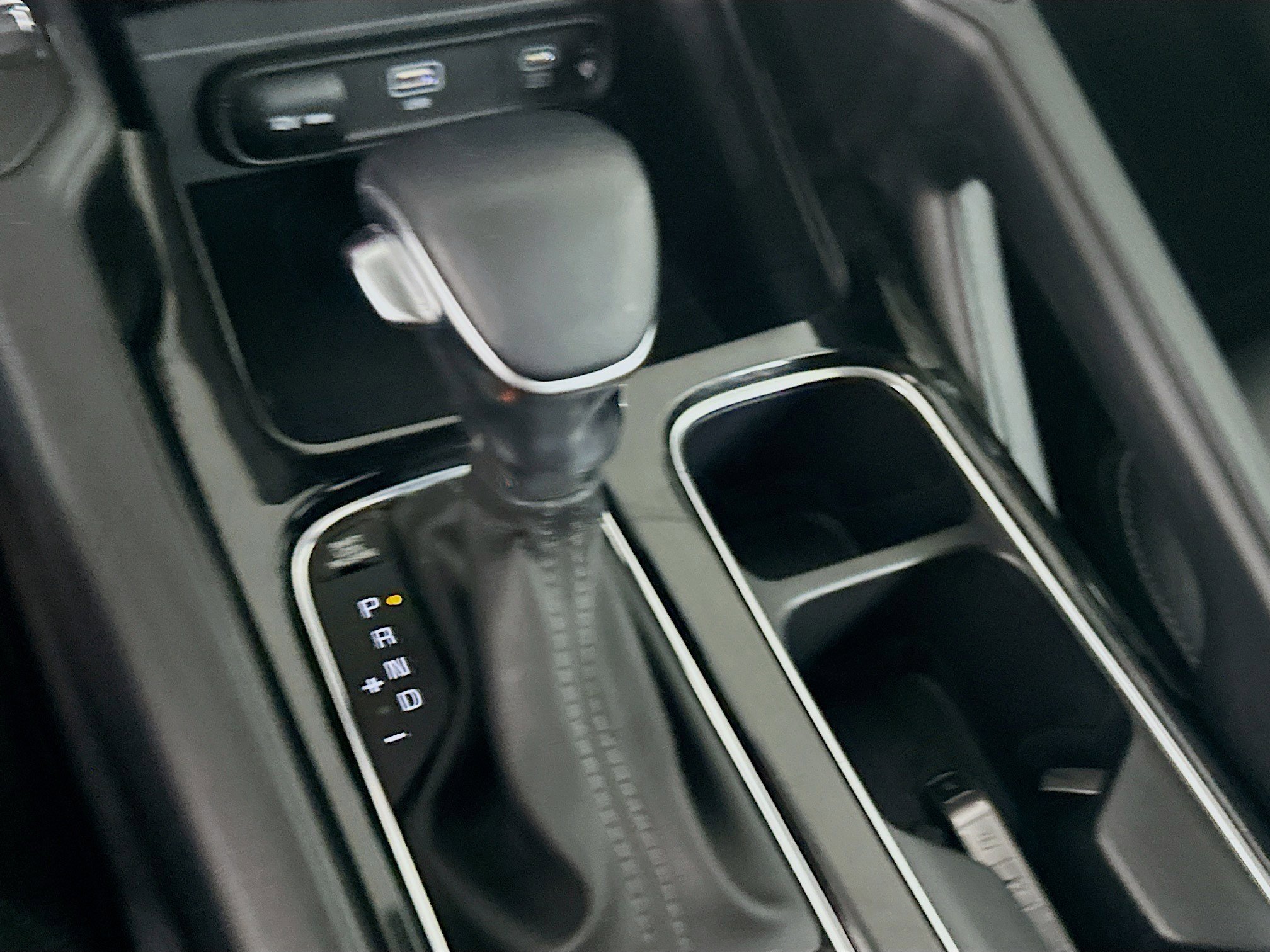 Used 2023 Kia Telluride S image 25