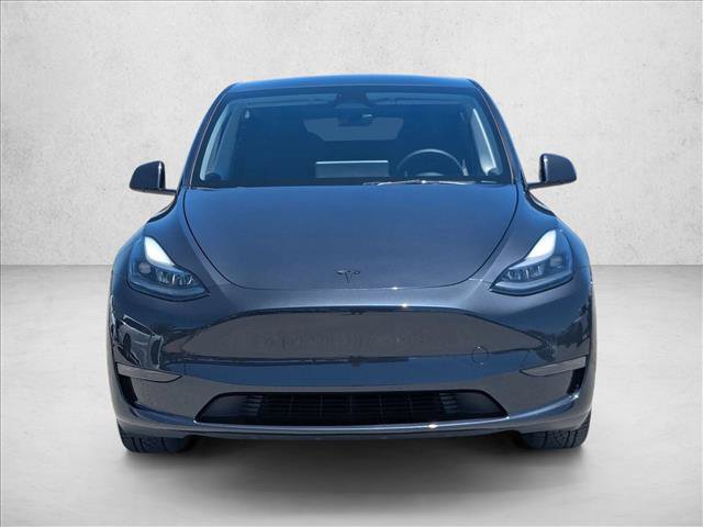 Used 2024 Tesla Model Y Long Range RWD image 2