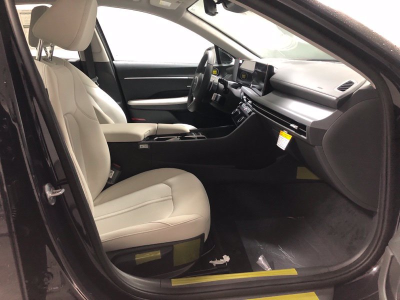 New 2026 Hyundai Sonata SEL FWD image 12
