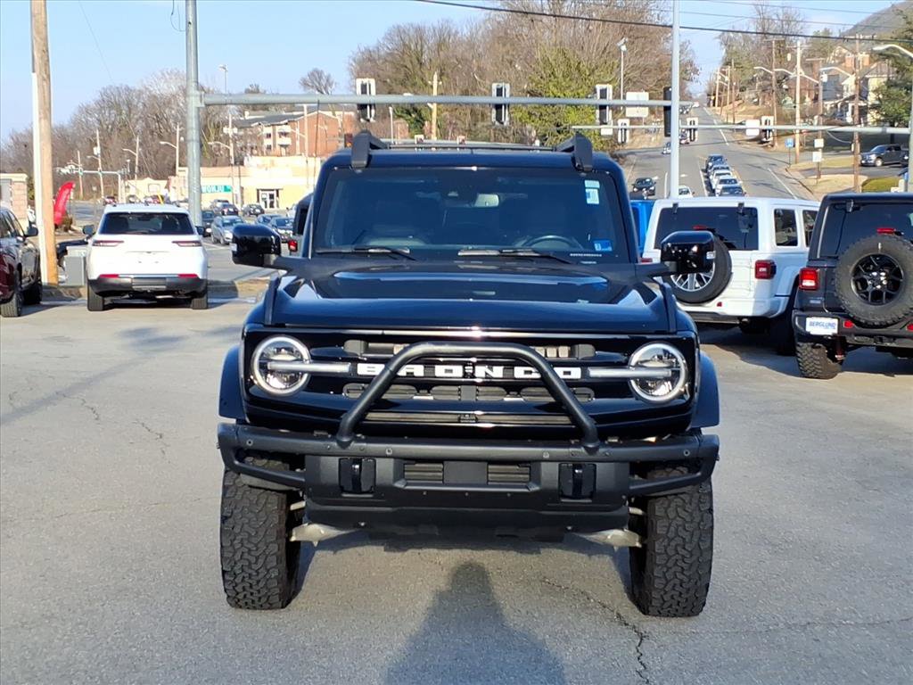 Used 2022 Ford Bronco Outer Banks image 9