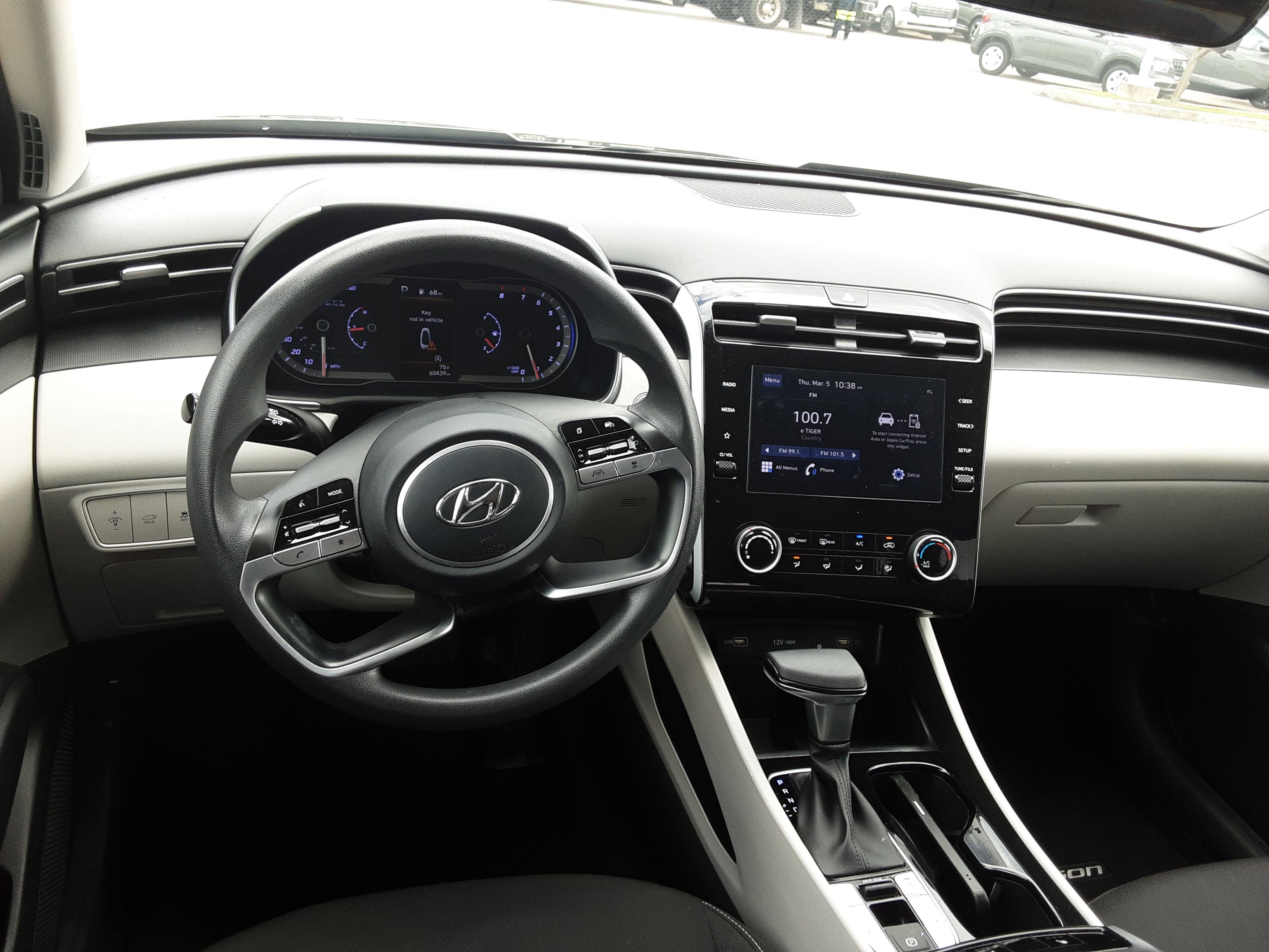 Used 2023 Hyundai Tucson SEL image 18