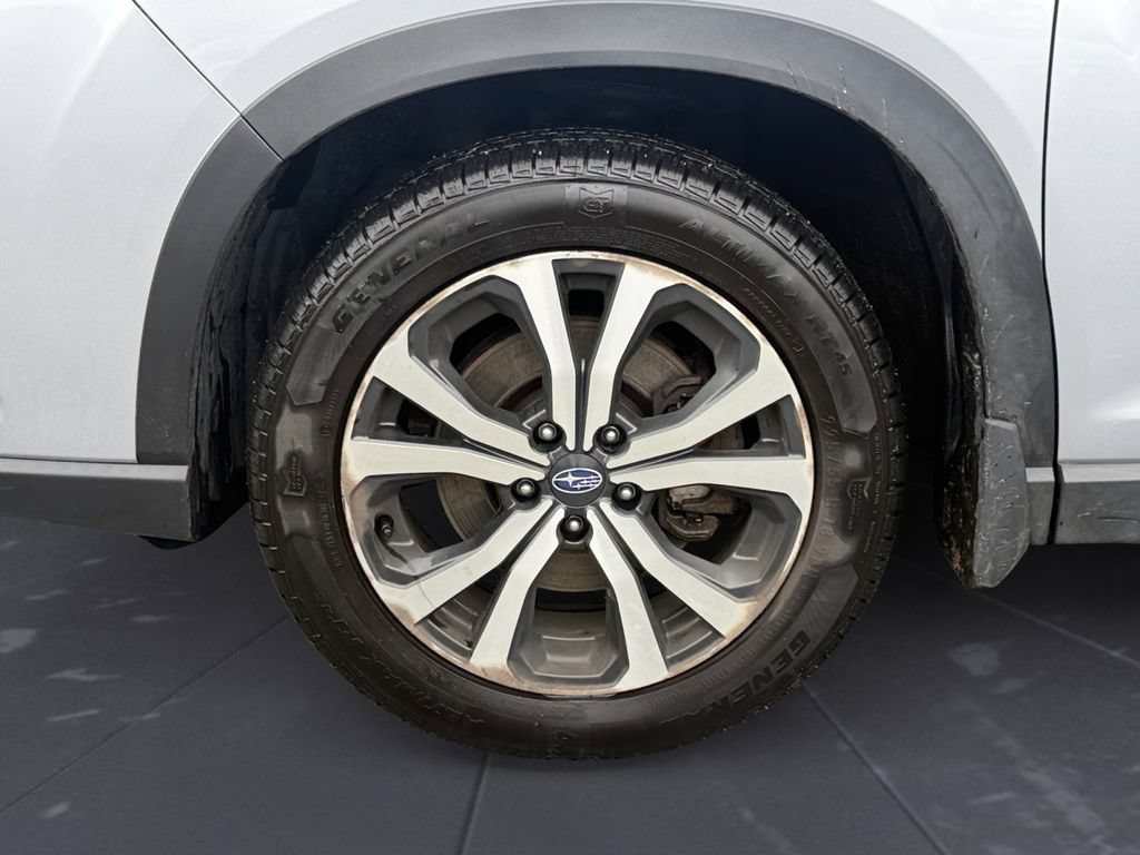 Used 2024 Subaru Forester Limited AWD/4WD image 15