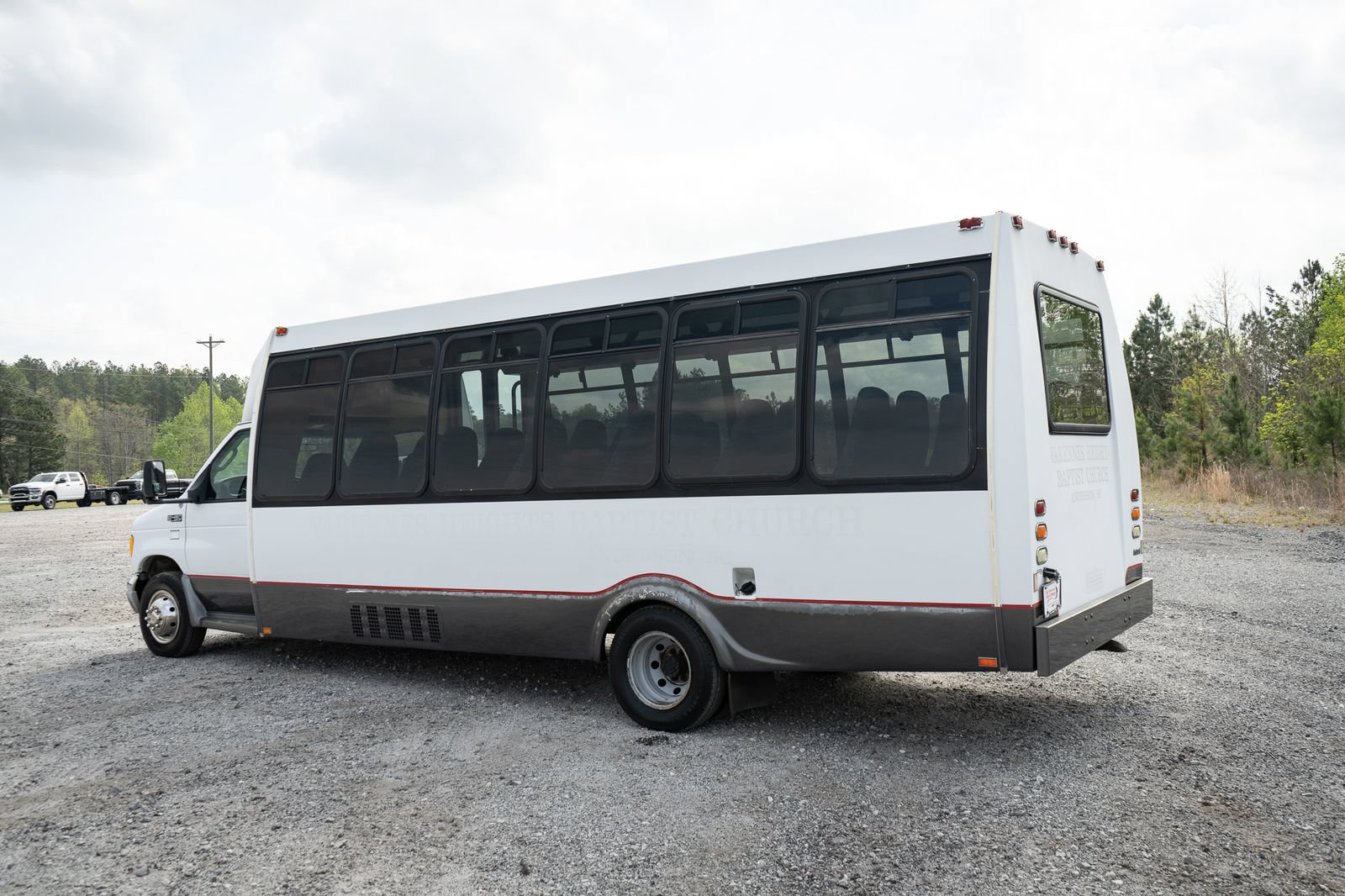 Used 2003 Ford E-450 and Econoline 450 RWD image 7