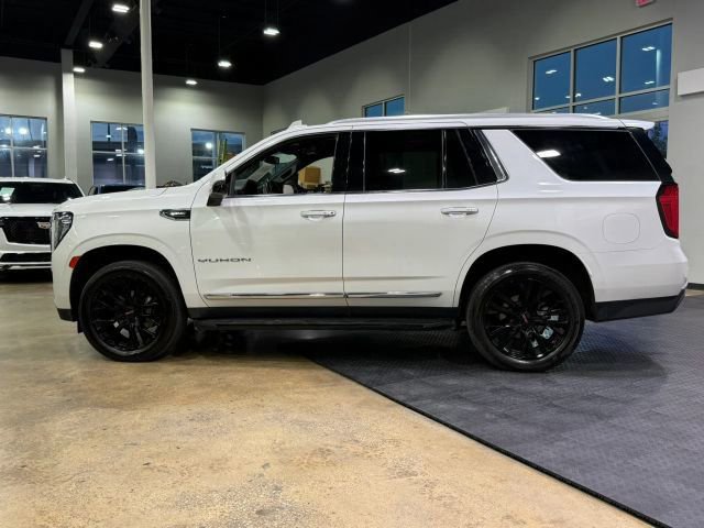 Used 2021 GMC Yukon SLT w/ SLT Premium Package RWD image 9
