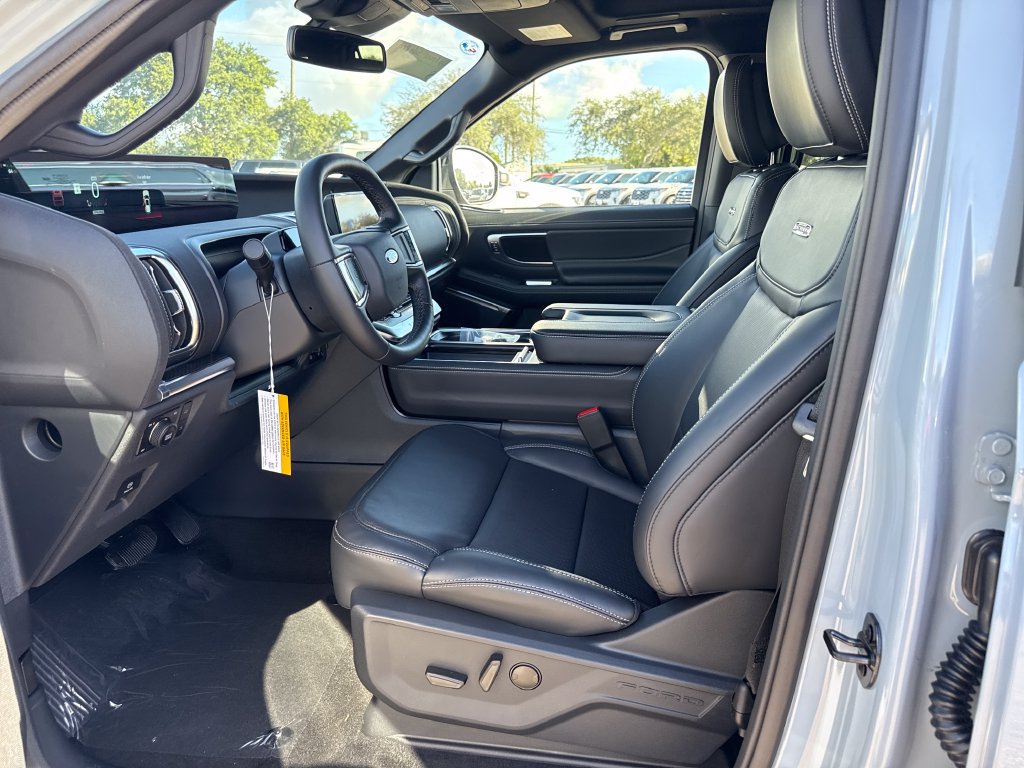 New 2027 Ford Expedition Max Platinum w/ Stealth Performance Package AWD/4WD image 18