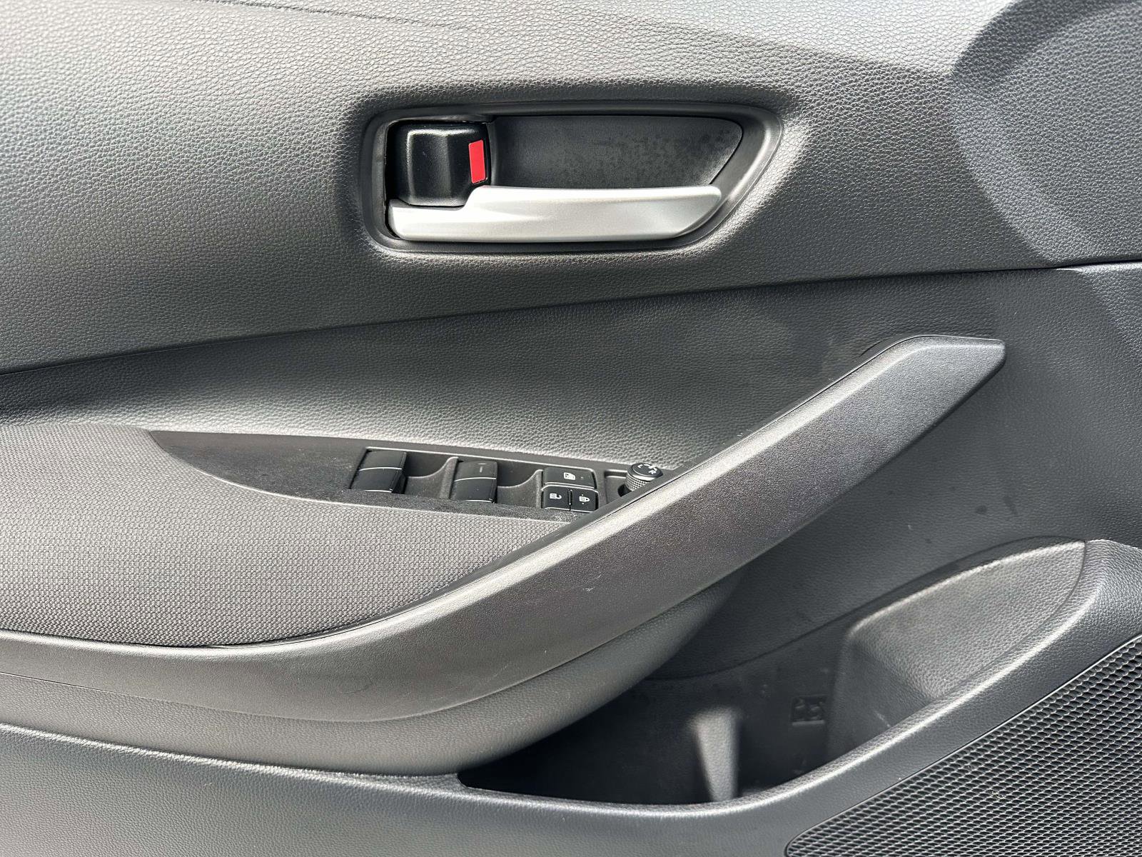 Used 2026 Toyota Corolla SE image 15