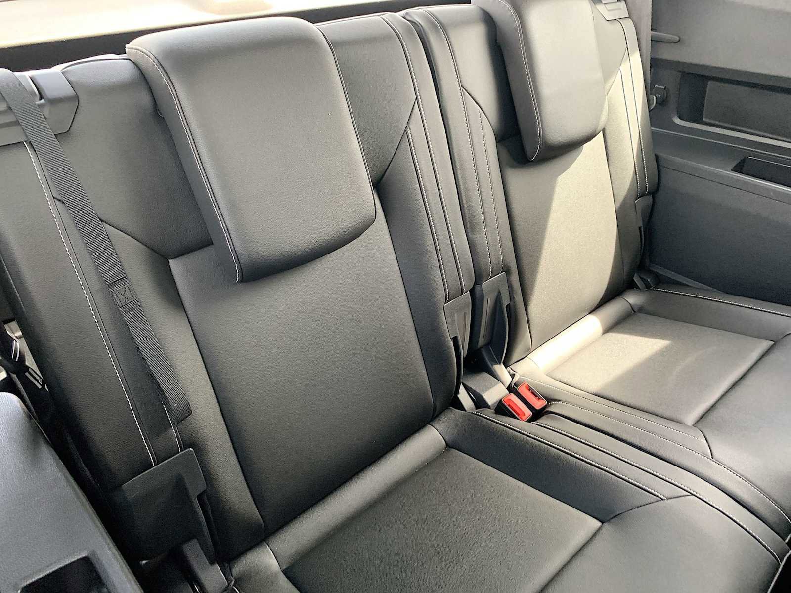 Used 2021 Volkswagen Atlas SEL image 35