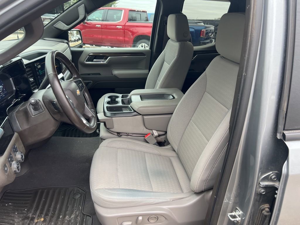 Certified 2023 Chevrolet Silverado 1500 LT w/ Z71 Off-Road Package image 32