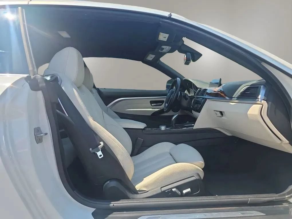 Used 2018 BMW 430i Convertible RWD image 39