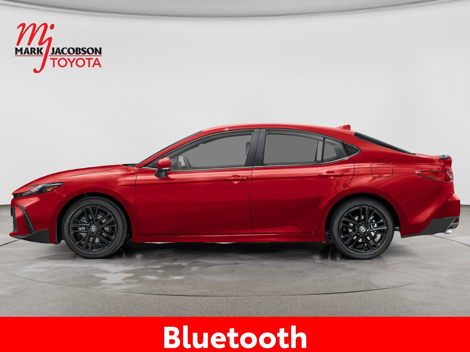 Used 2025 Toyota Camry SE FWD image 5