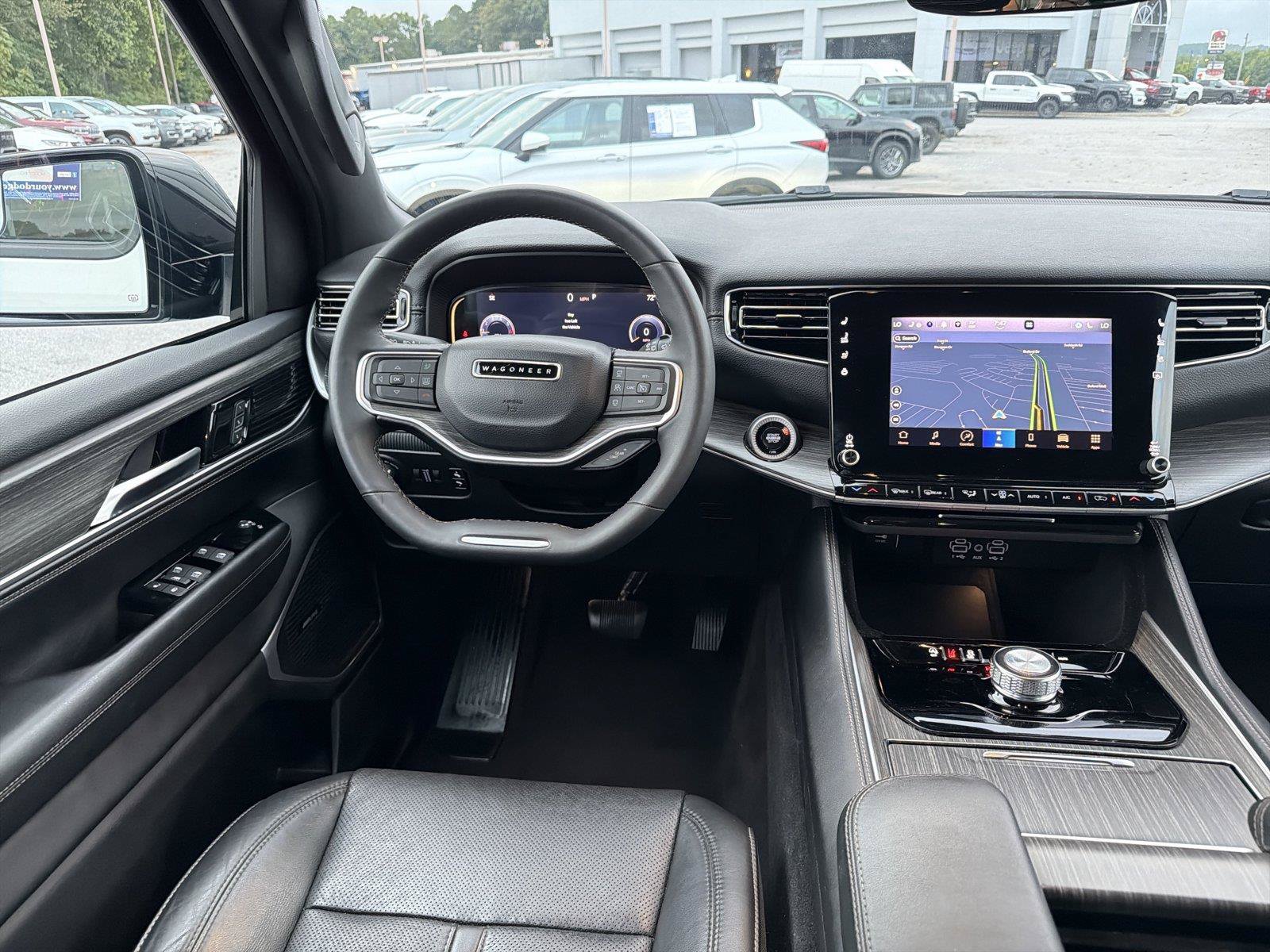 Used 2024 Jeep Wagoneer Series II w/ Flexible Seating Group RWD image 23