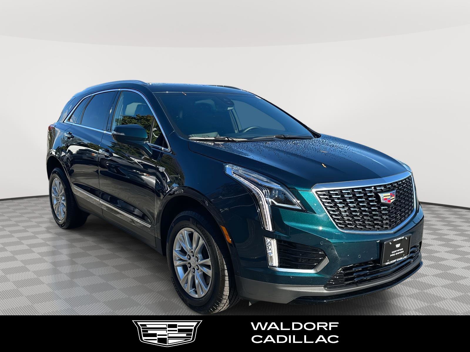 Certified 2025 Cadillac XT5 Luxury image 1