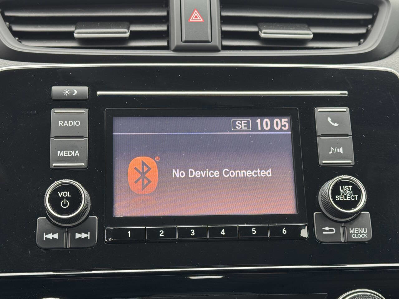 Used 2020 Honda CR-V LX image 17