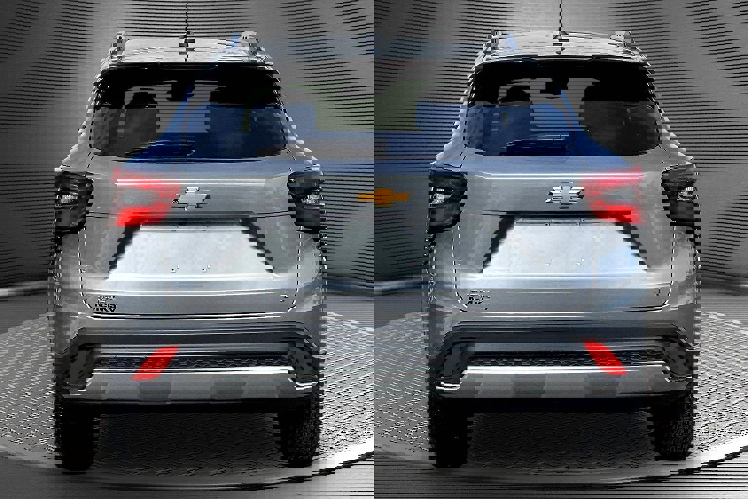 Used 2025 Chevrolet Trax LT w/ LT Convenience Package image 5