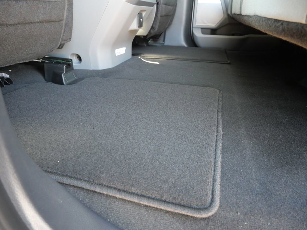 New 2026 Ford F250 XLT w/ XLT Premium Package image 16