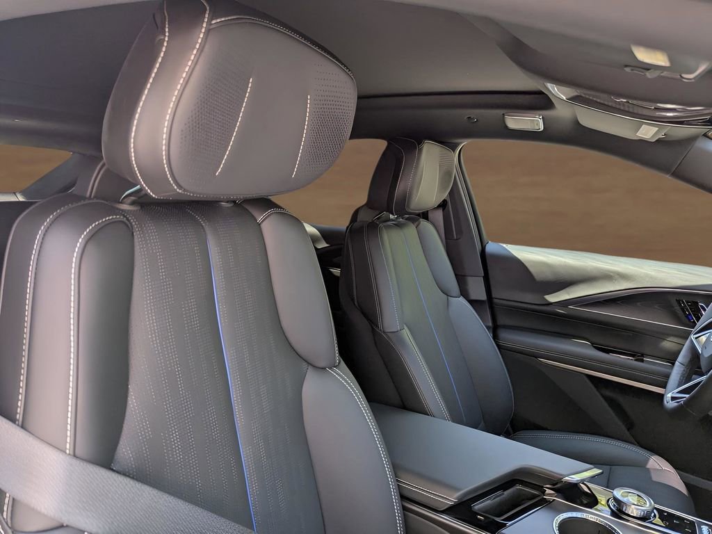 New 2026 Cadillac Lyriq Premium Luxury w/ LPO, Floor Liner Package image 19