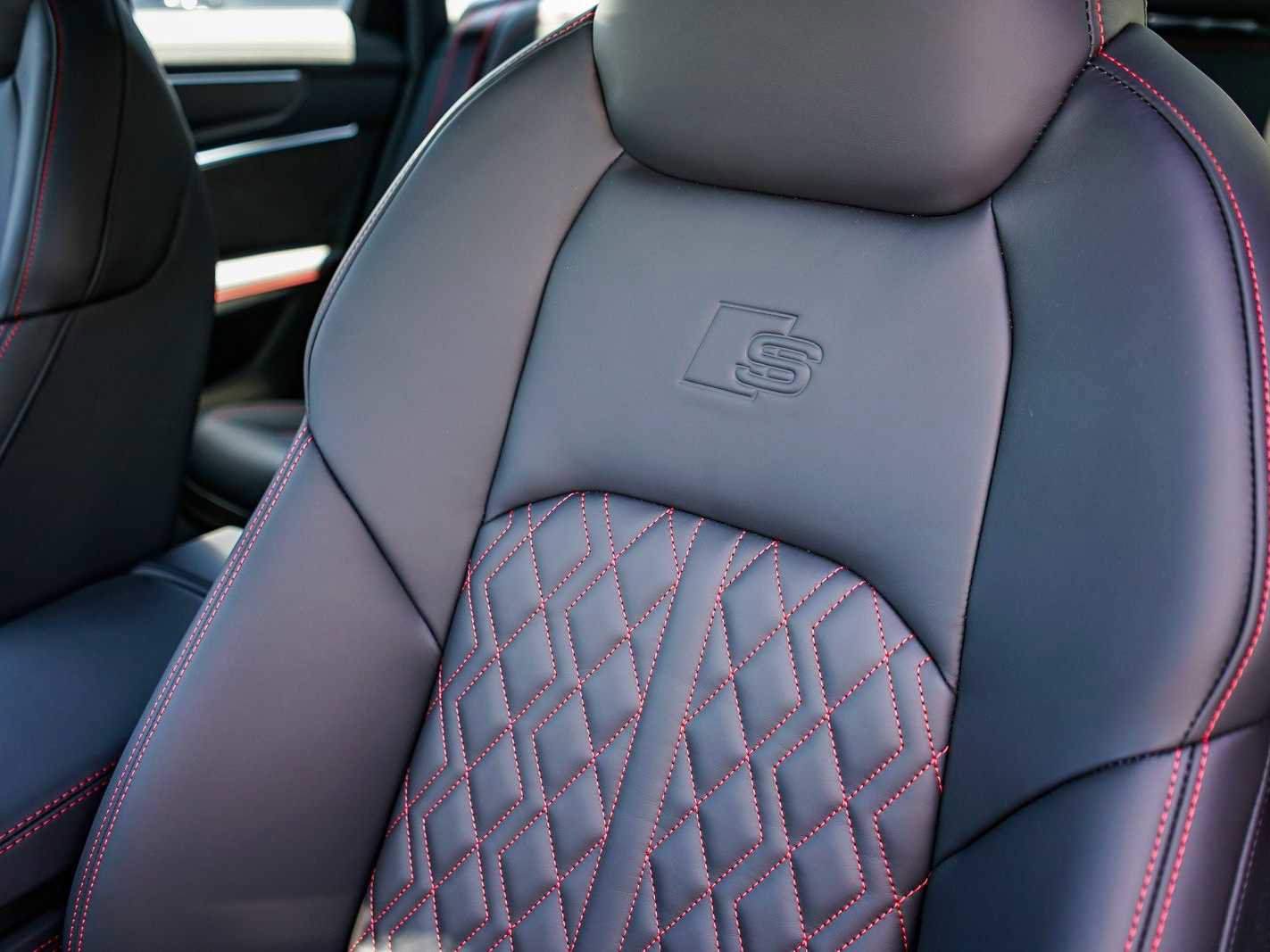 New 2025 Audi S6 Premium Plus AWD/4WD image 26