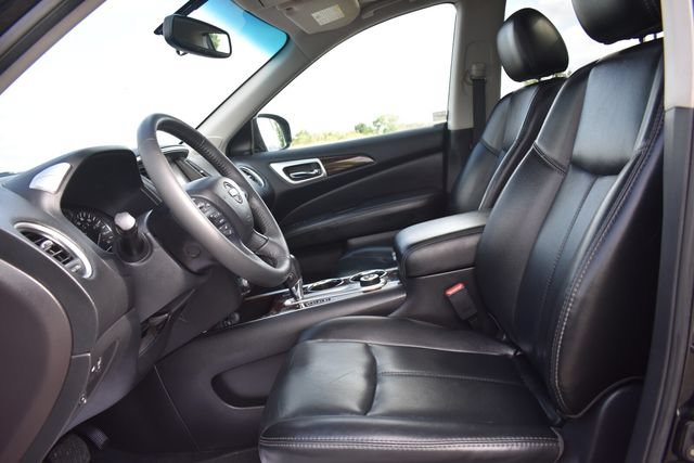 Used 2016 Nissan Pathfinder SL w/ SL Premium Package AWD/4WD image 29