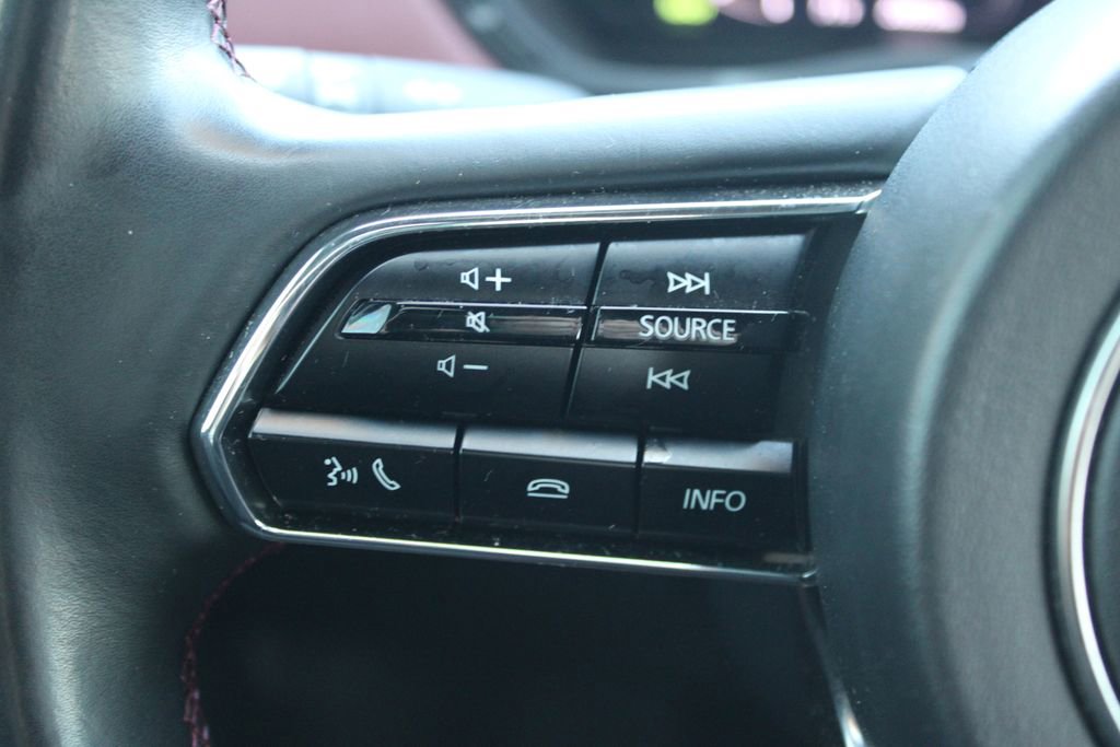 Used 2025 MAZDA CX-70 Plug-In Hybrid w/ Premium Plus AWD/4WD image 36
