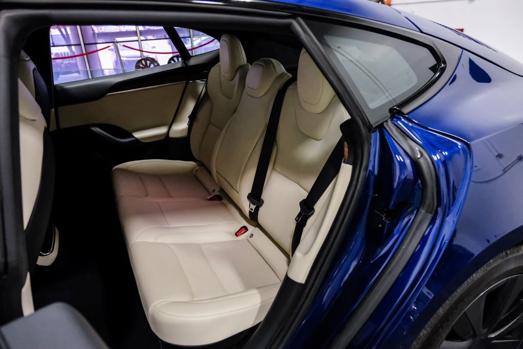 Used 2023 Tesla Model S Standard Range image 42