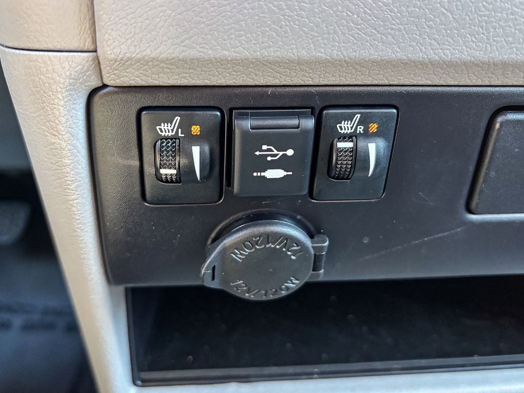 Used 2019 Toyota Sienna XLE image 20
