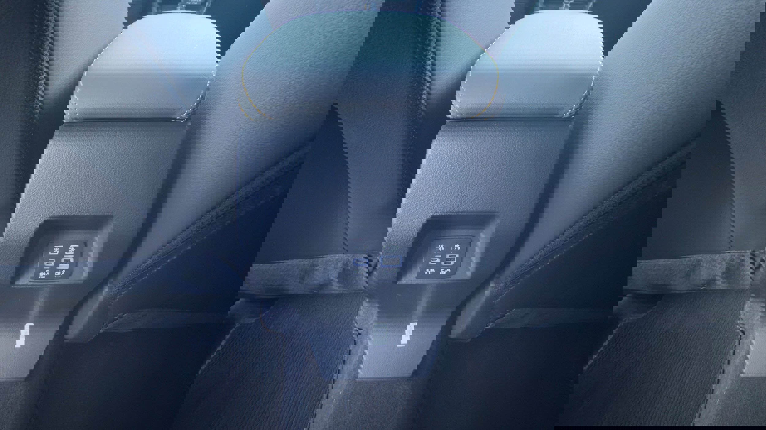 Certified 2025 Subaru Crosstrek 2.5i Sport w/ Crosstrek Mirror Package image 15