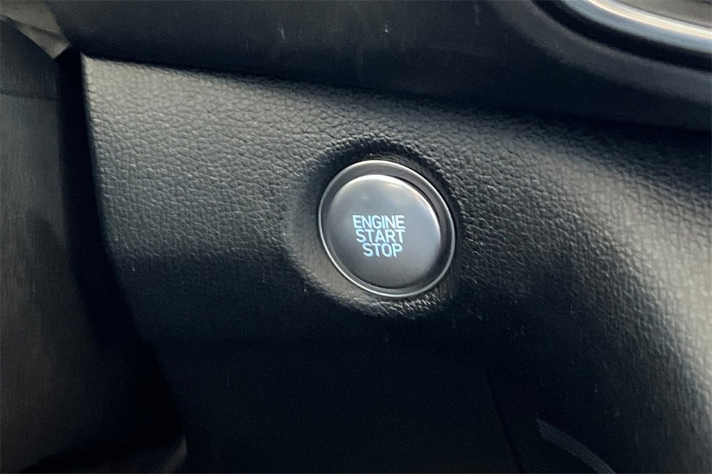 Used 2023 Hyundai Santa Fe SEL image 30