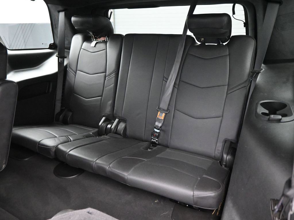 Used 2020 Cadillac Escalade Platinum image 20