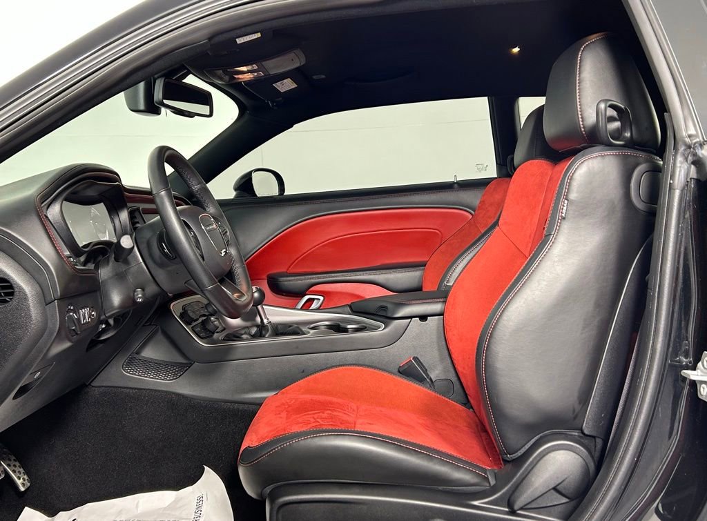 Used 2022 Dodge Challenger R/T Scat Pack RWD image 28