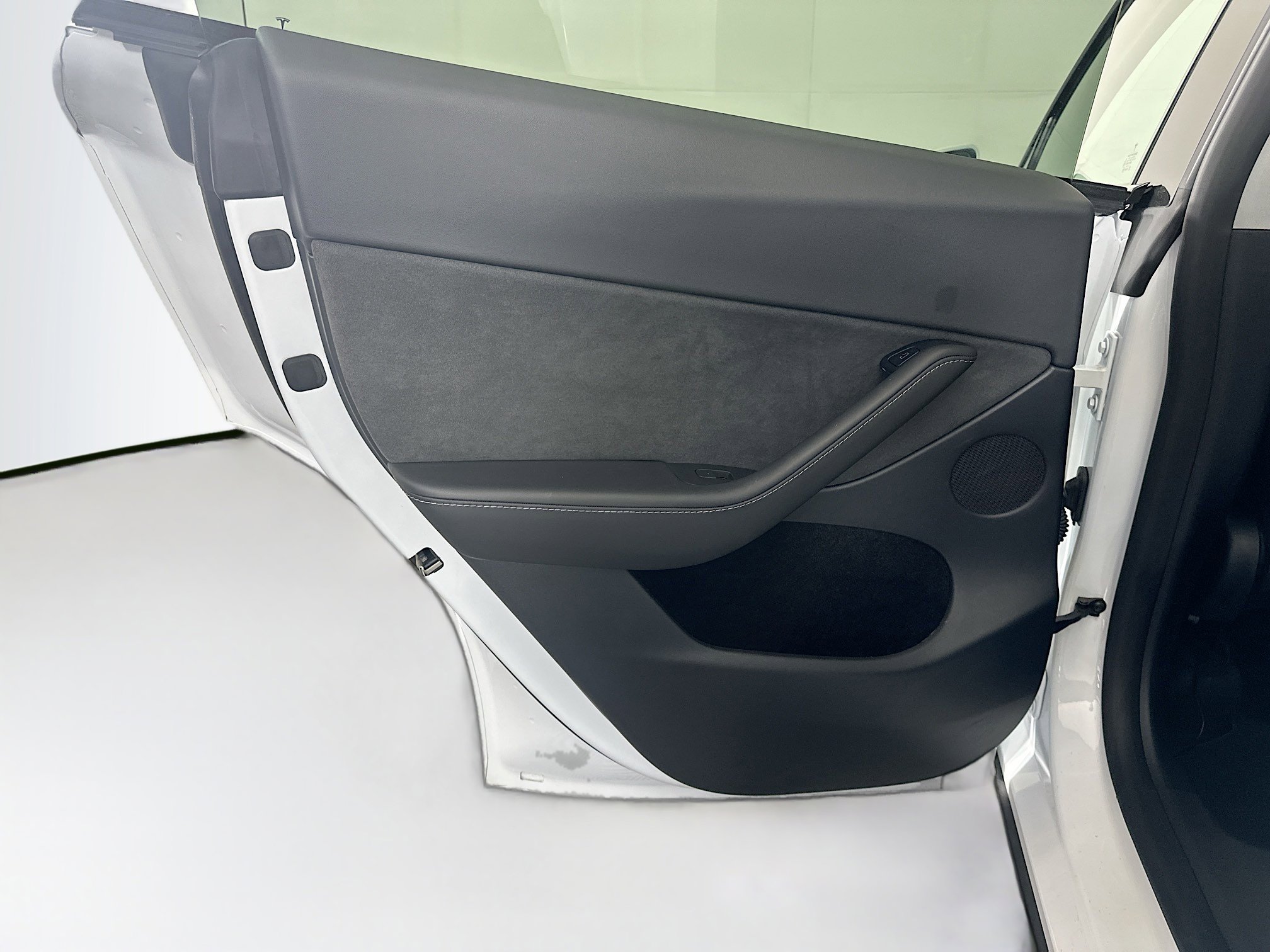 Used 2023 Tesla Model Y Performance AWD/4WD image 24