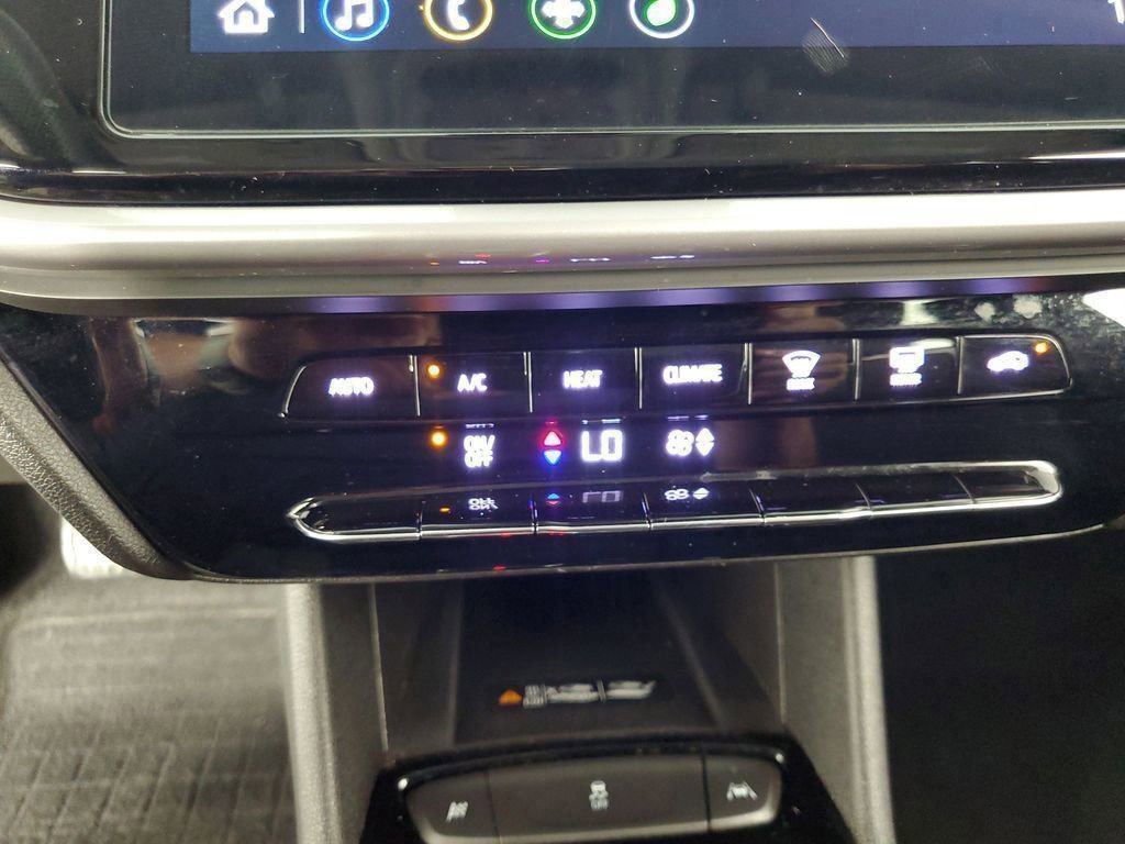 Certified 2022 Chevrolet Bolt EUV LT image 20