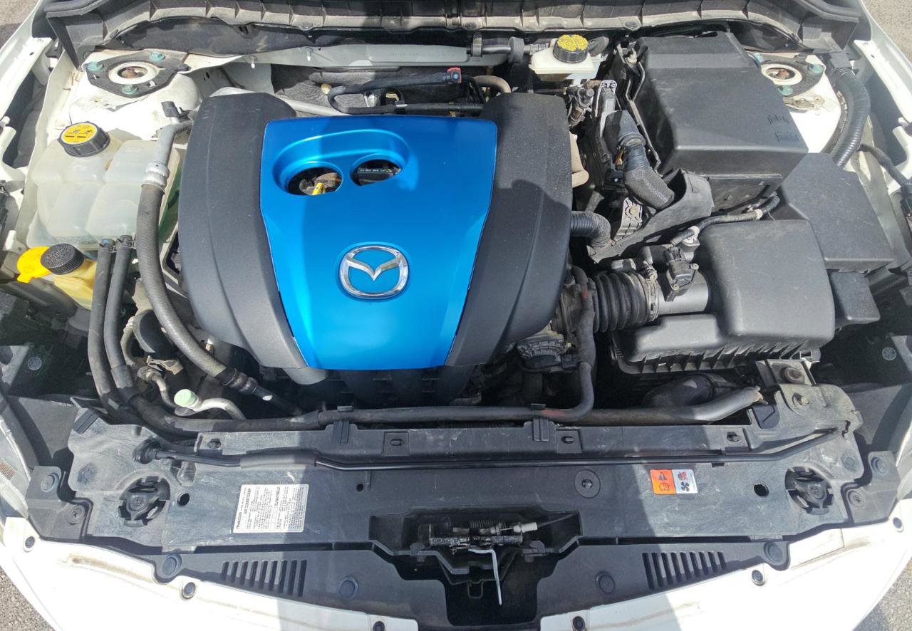 Used 2012 MAZDA MAZDA3 i Touring FWD image 17
