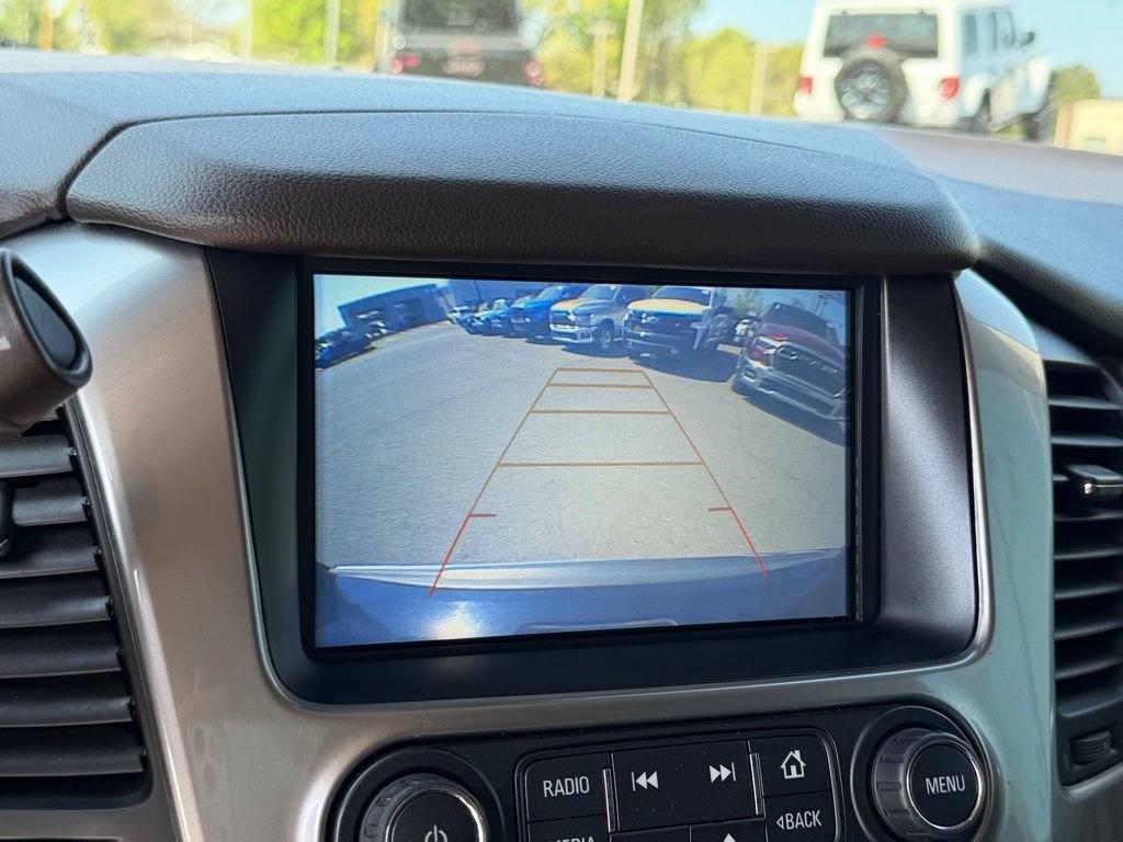 Used 2019 Chevrolet Suburban Premier AWD/4WD image 22