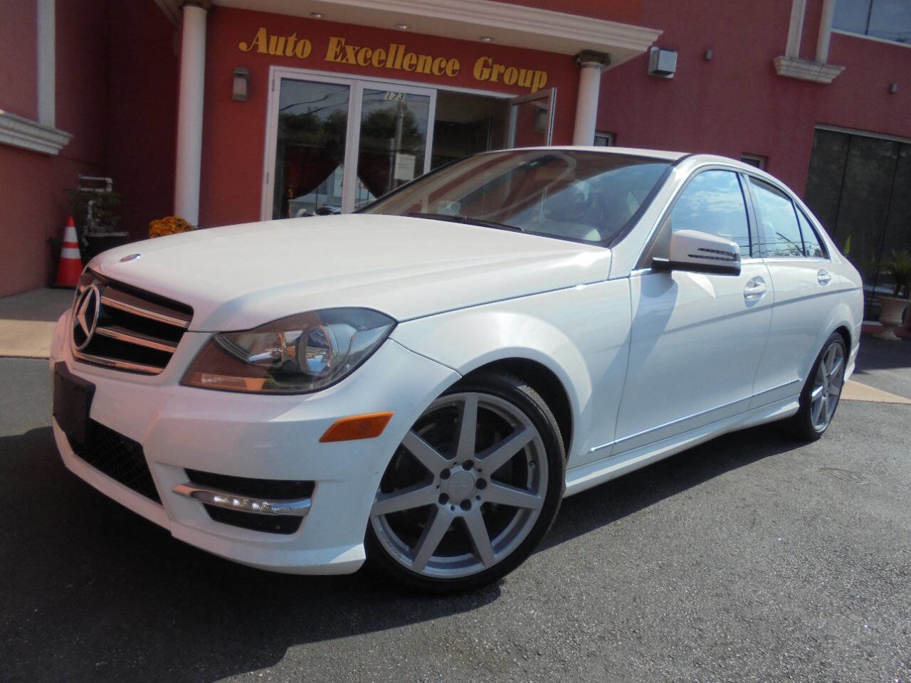 Used 2014 Mercedes-Benz C 300 C 300 Sport 4MATIC AWD 4dr Sed w/ Premium 1 Package image 2