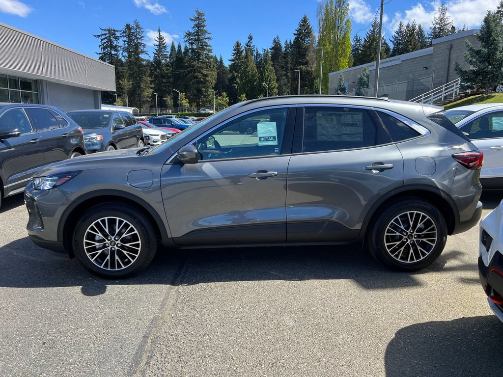 New 2023 Ford Escape SE FWD image 14