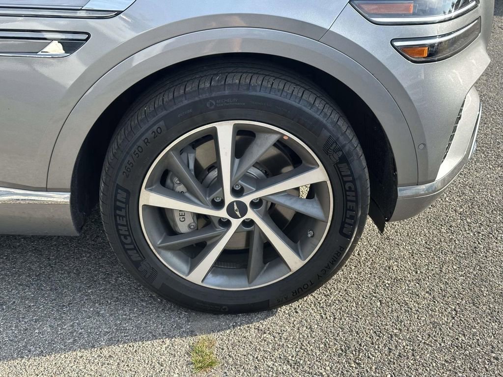 Certified 2026 Genesis GV80 2.5T Advanced AWD/4WD image 9