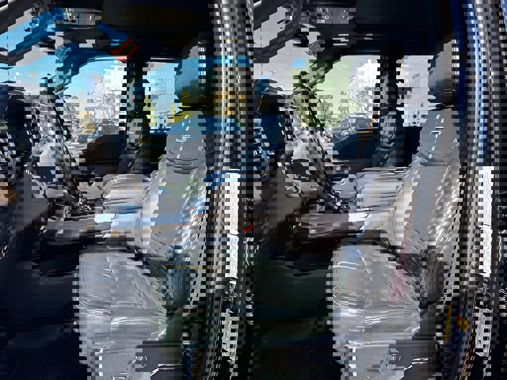 Used 2022 Ford F150 Platinum AWD/4WD image 14